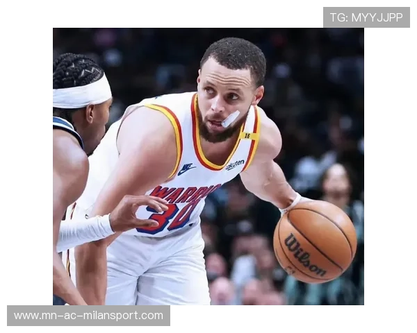 勇士库里强势回归，带领球队大胜魔术